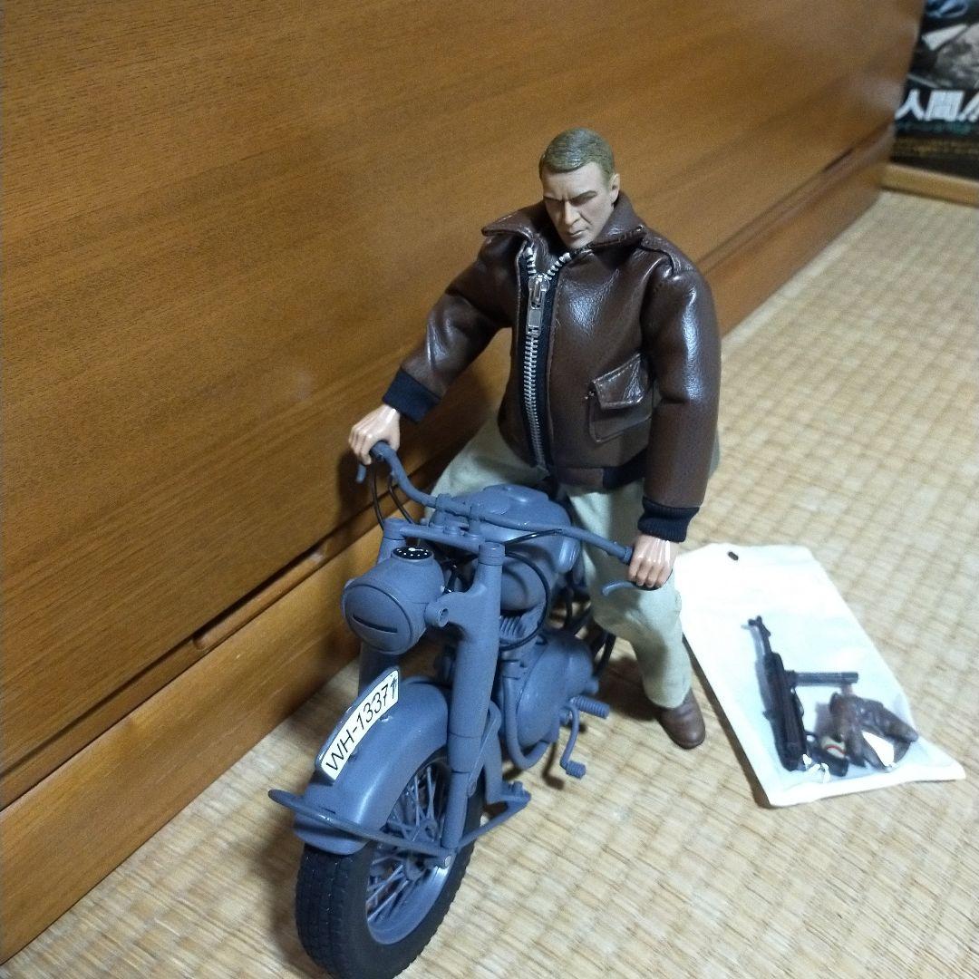 スティーブ・マックイーン 大脱走フィギュア＆バイクセット 1/6サイズ