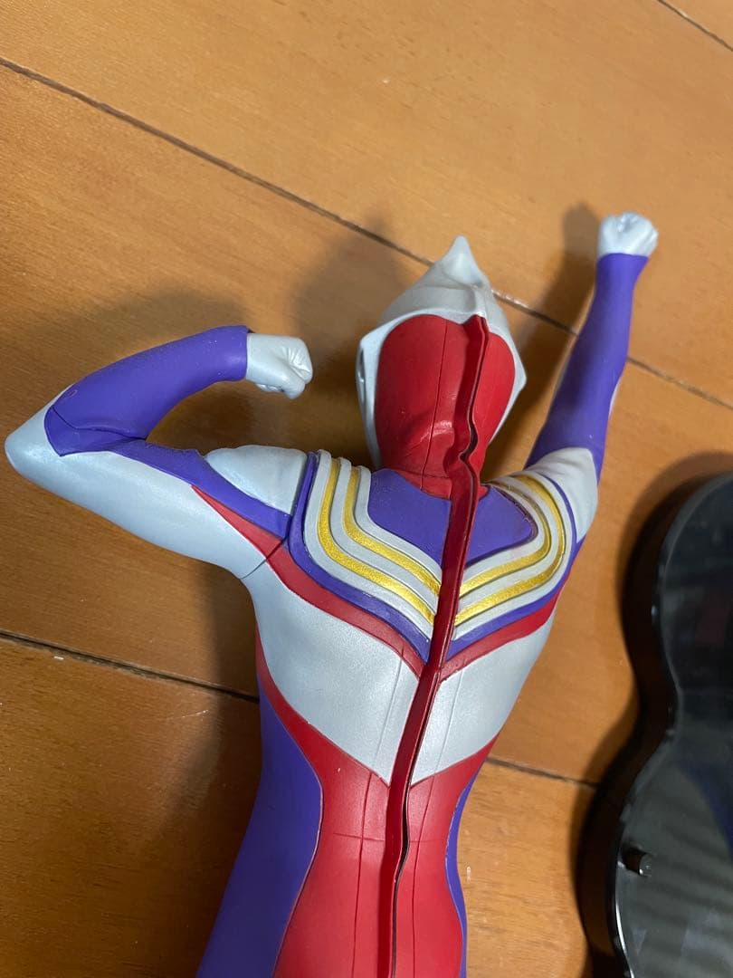 エクスプラス 大怪獣シリーズ ウルトラマンティガ 登場ポーズ 少年