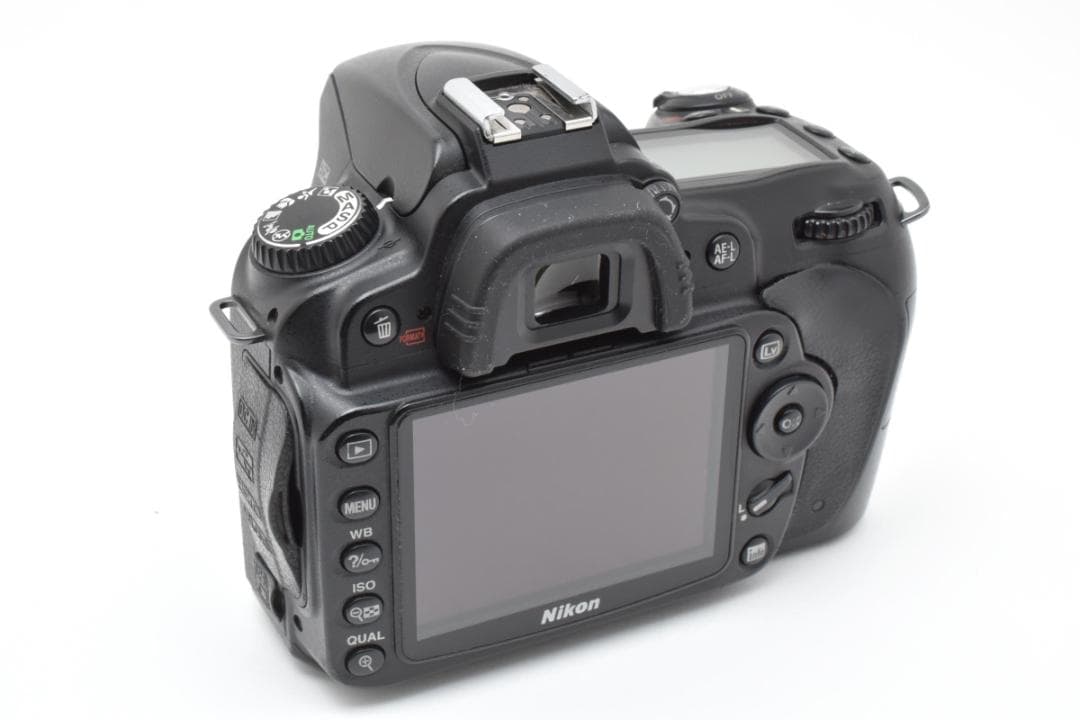⭐往年の名機⭐Nikon D90 サブ機にも！スマホ転送OK - メルカリ