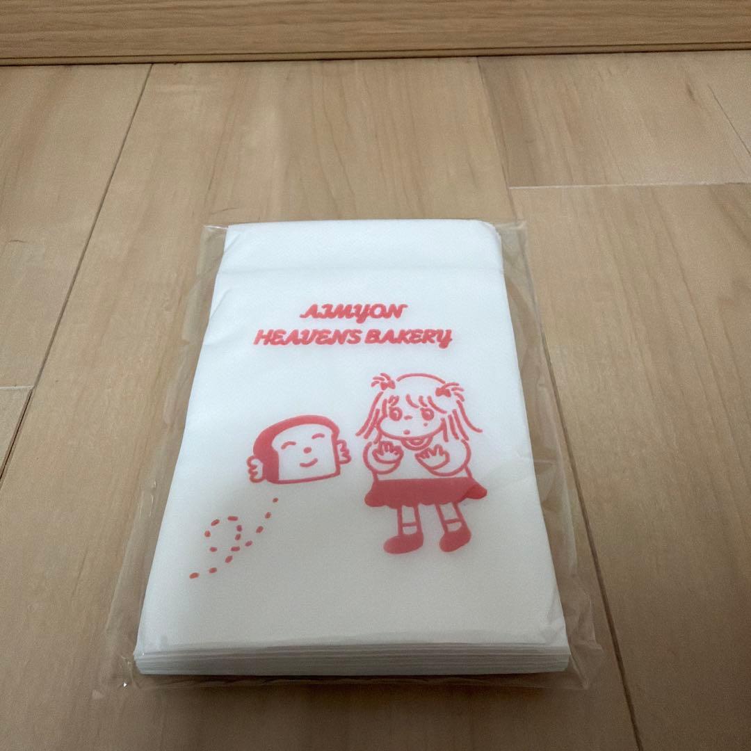 あいみょん ヘブンズベーカリー お助けスウェット L アッシュ 紙