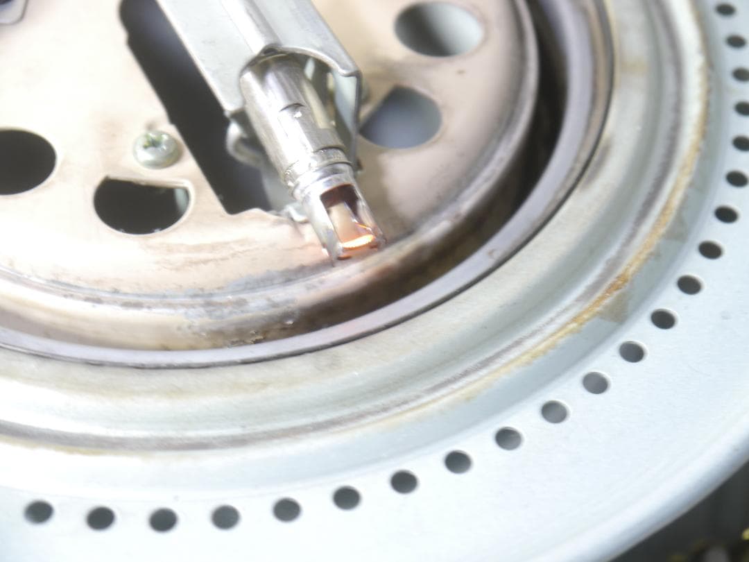 動作品◇2013年❤コロナ/CORONA 石油ストーブ 木造17畳