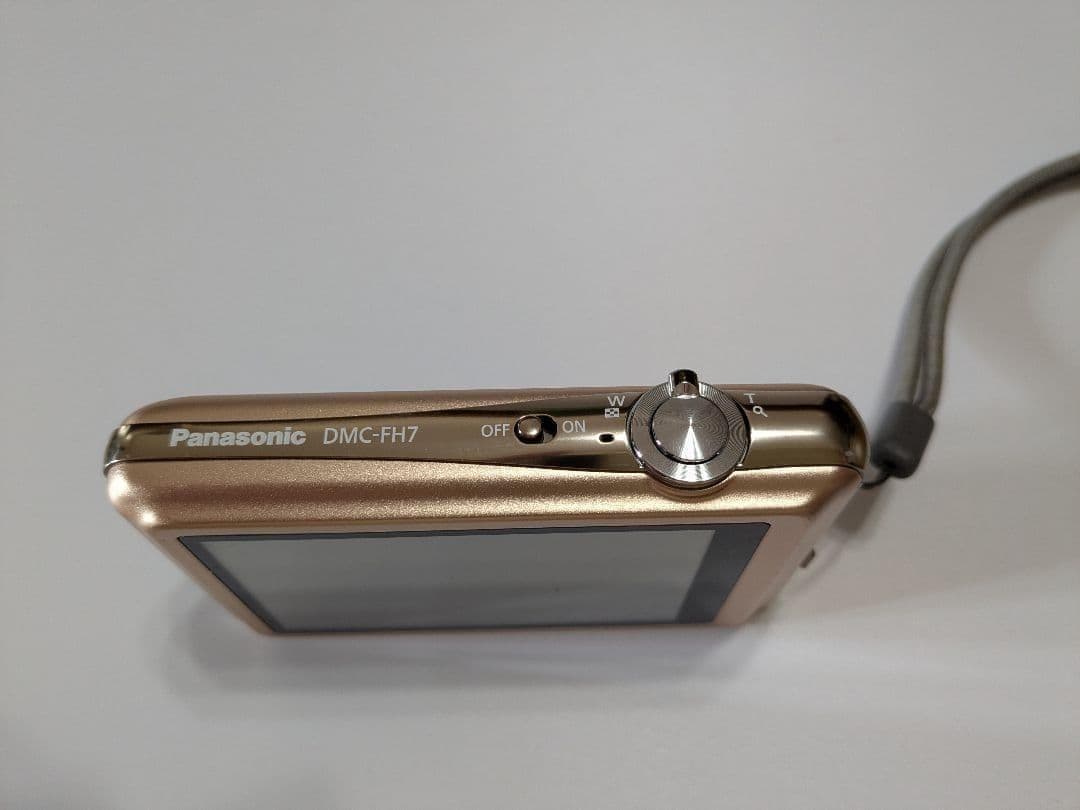 Panasonic LUMIX DMC-FH7 ゴールド デジカメ - メルカリ