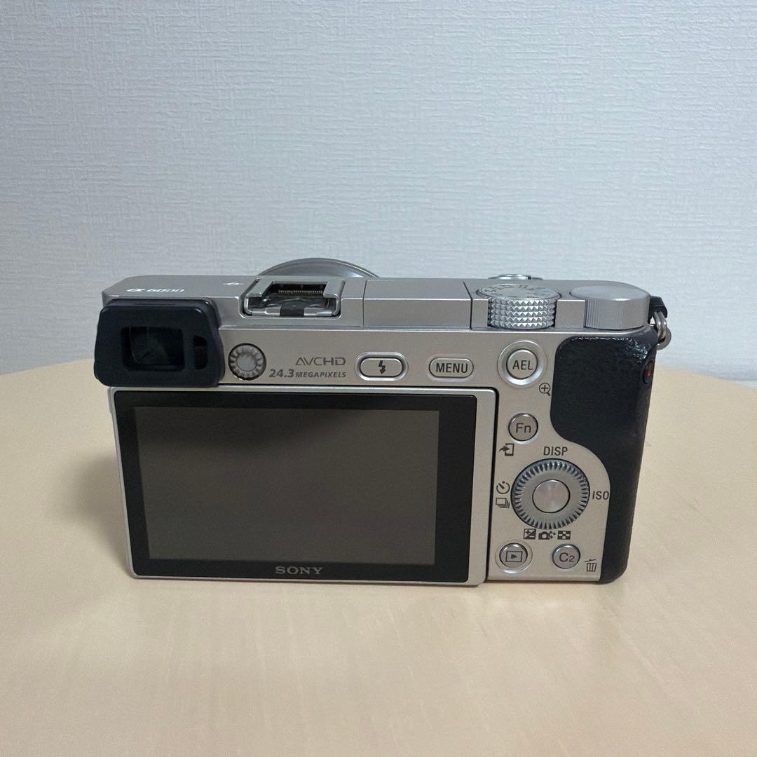 SONY α6000 -ILCE−6000ミラーレス 一眼カメラ