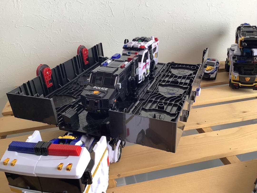 ミニフォース ジャスティスタイタン キャプテンコマンドーセット