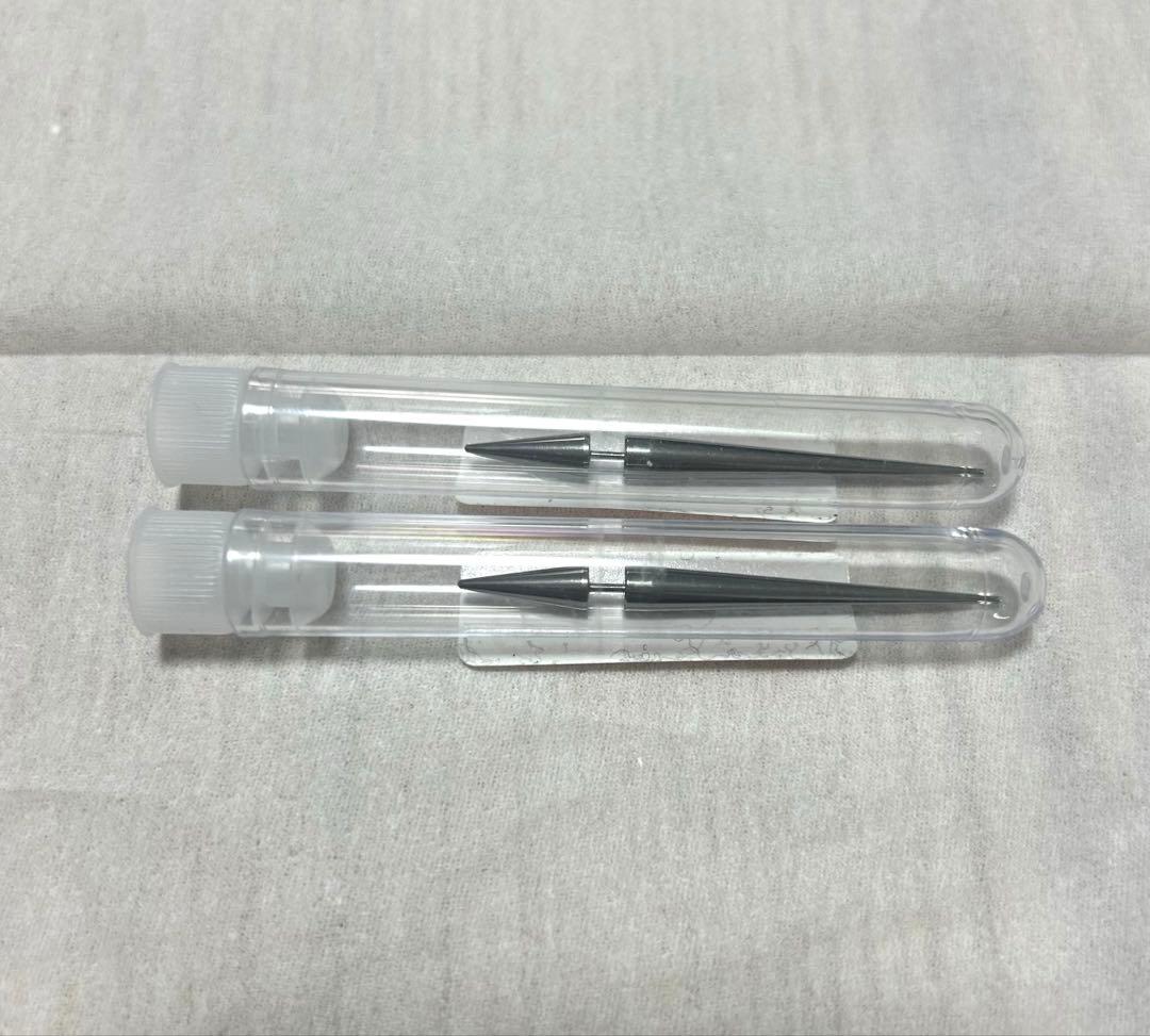 椎名林檎 ウヱポン円錐 ピアス 2個セット 景気の回復 - メルカリ