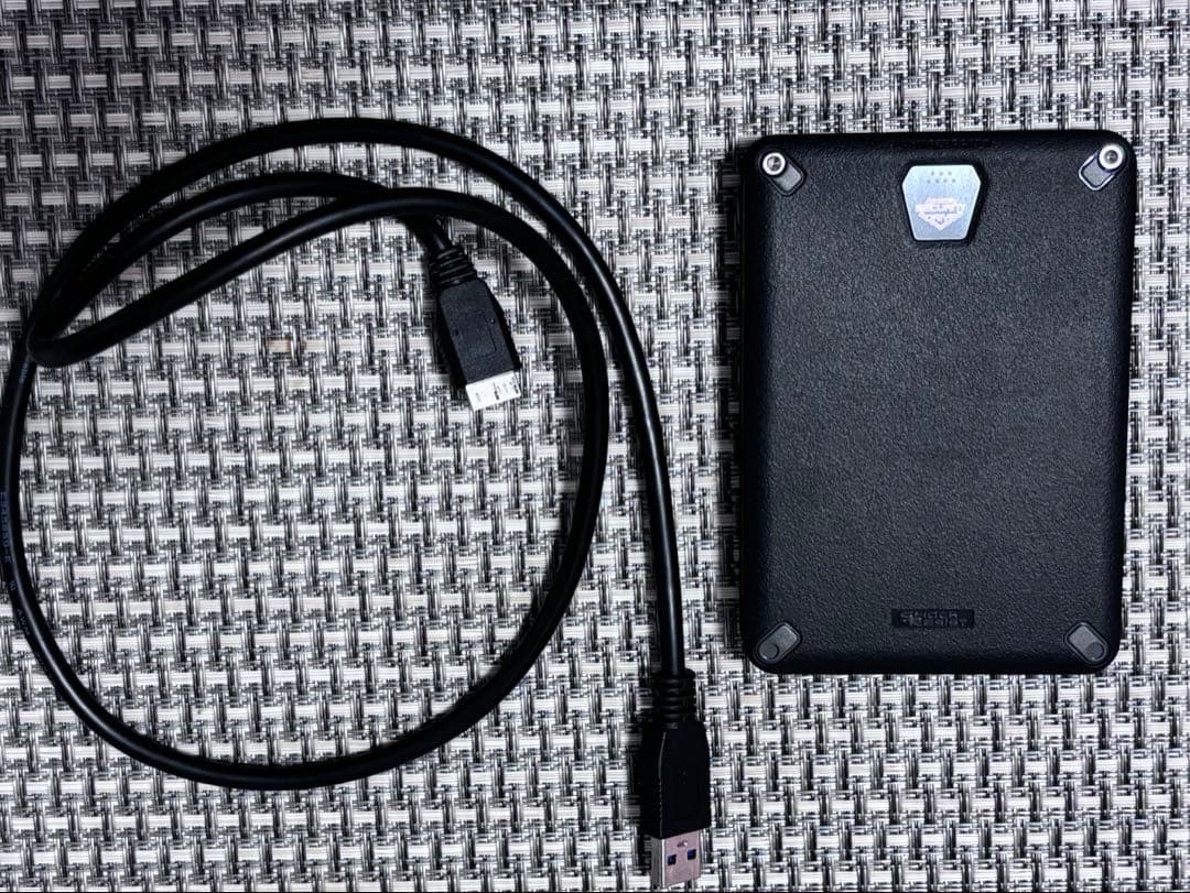 アイ・オー・データ ポータブルHDD HDPD-SUTB1 [1TB] ハードウェア暗号化＆パスワードロック対応！衝撃に強いポータブルSSD