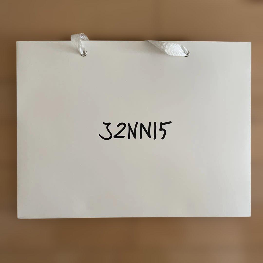 新品未開封】JENNIE J2NNI5フォトブック シリアルナンバー しおり付