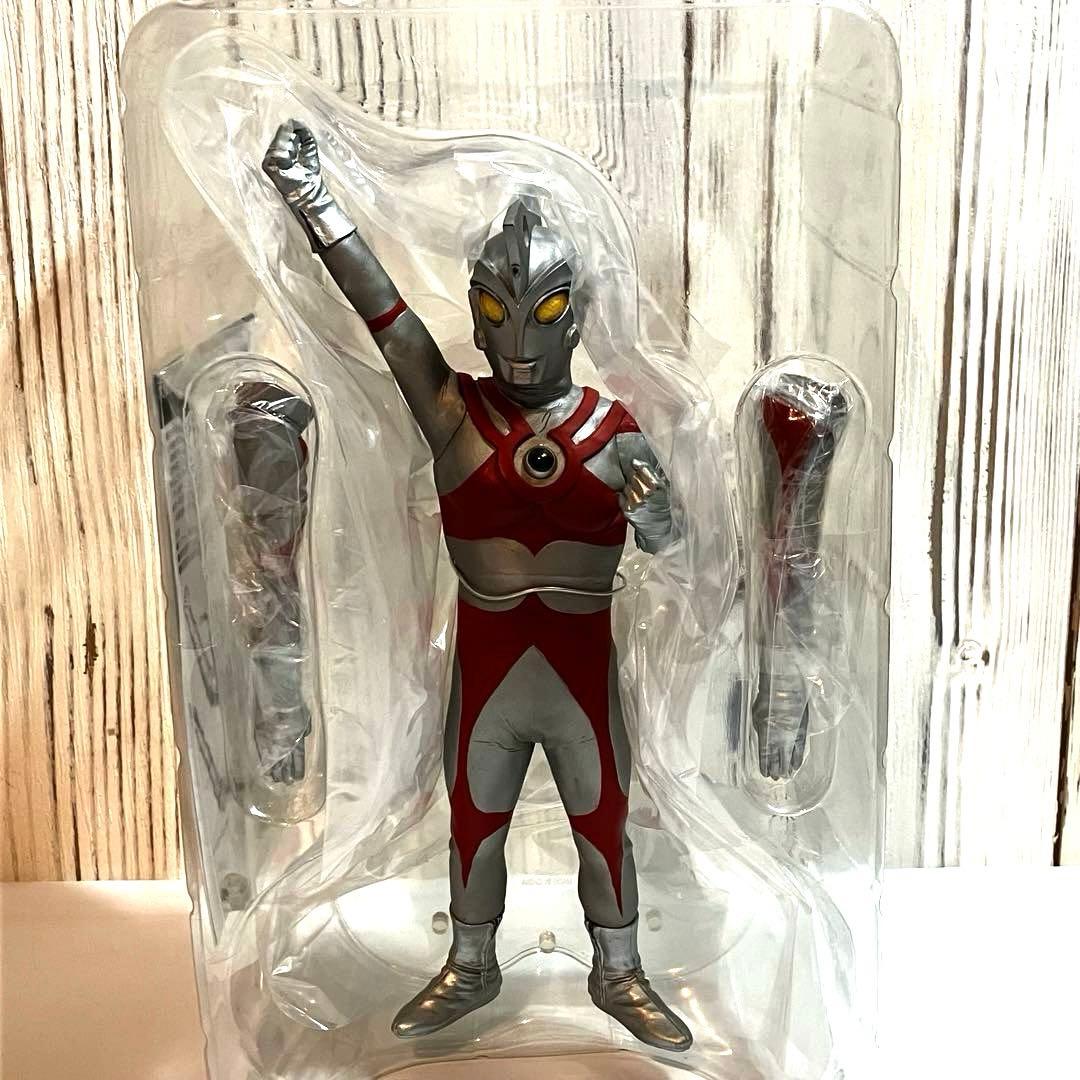 エクスプラス 大怪獣シリーズ ウルトラマンエース 少年リック限定 登場