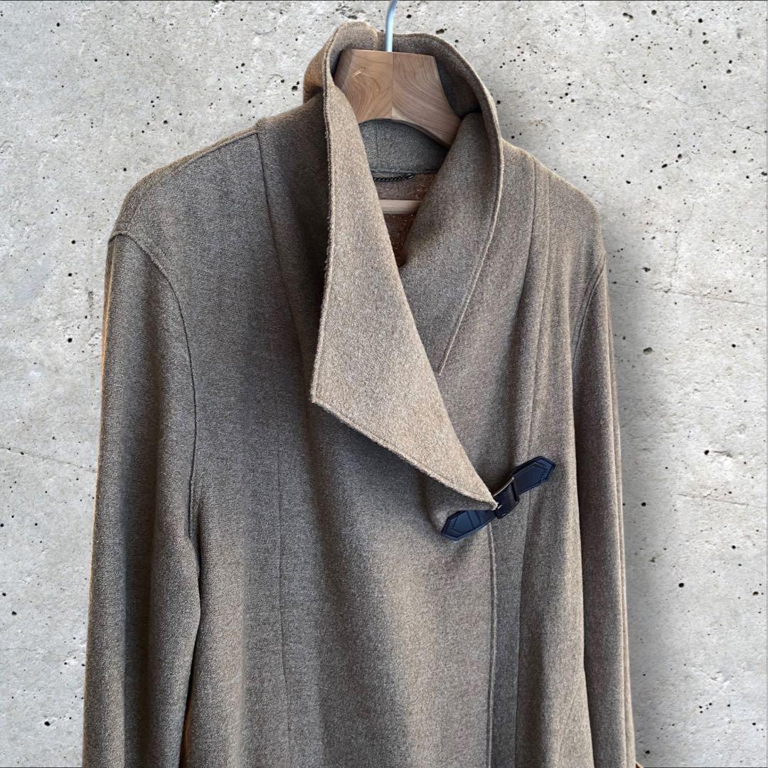 オンワード 自由区 ウール100% スタンドカラー ミドル丈コート