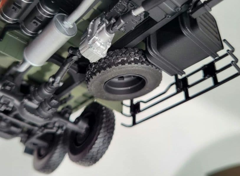 陸上自衛隊31/2tトラック（SKW-476）1/35 - メルカリ