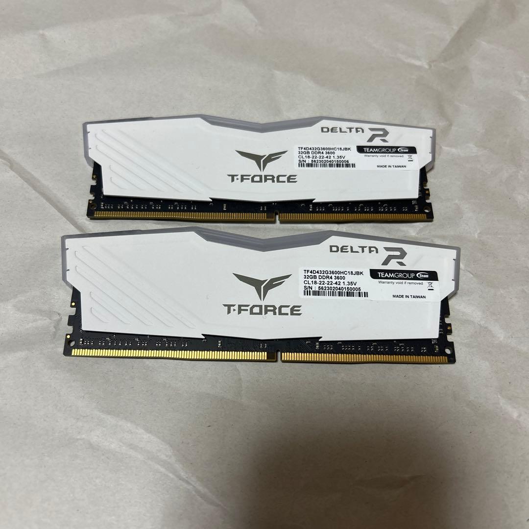 T-FORCE DELTA R DDR4 32GB 3200MHz ×2 TEAMGROUP Team T-Force Delta RGB DDR4 Gaming Memory, 2 x 8 GB