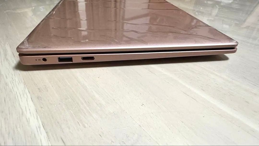 第10世代celeron J4105搭載 ノートパソコン Y116 Win11 - メルカリ