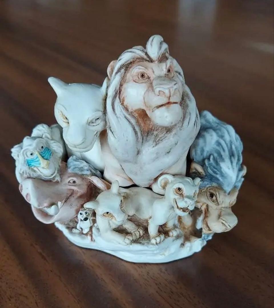 ハーモニーキングダム　ライオンキング Amazon.co.jp: ライオン・キング (ディズニーイラストレイトソング