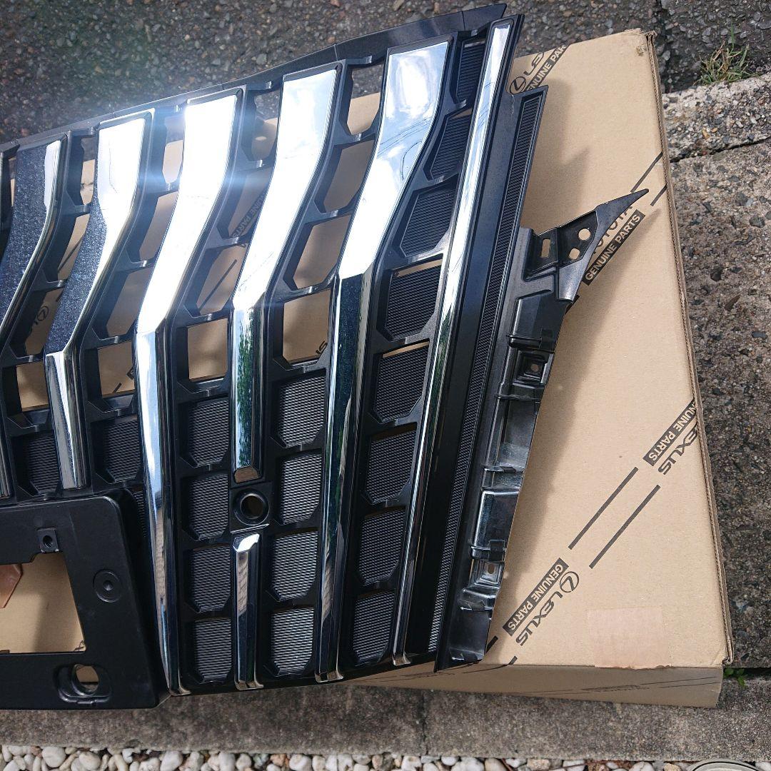 トヨタ純正オプション エスクァイア 80 後期フロントグリル