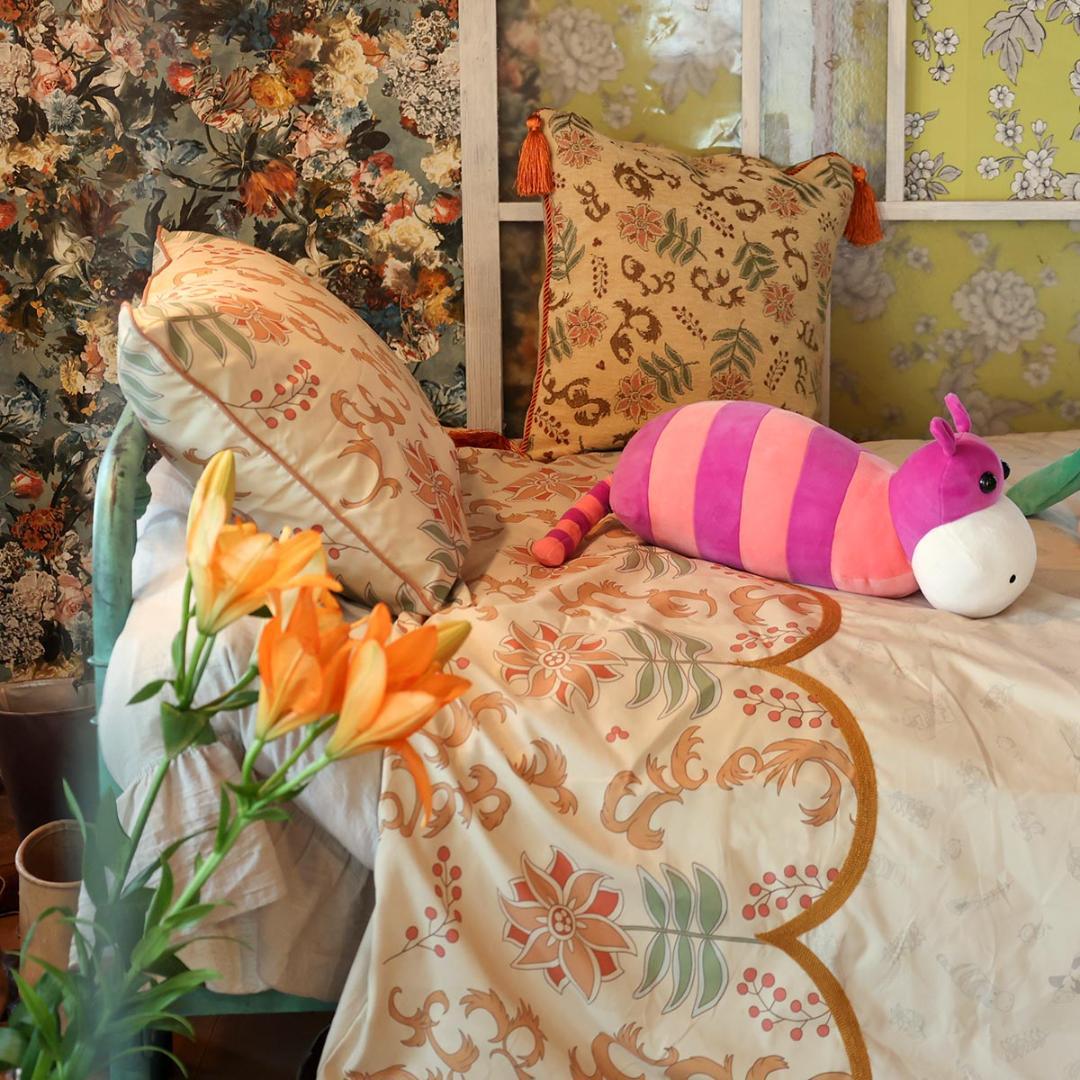 新品 ハウルの動く城 枕・掛け布団カバーセット - メルカリ