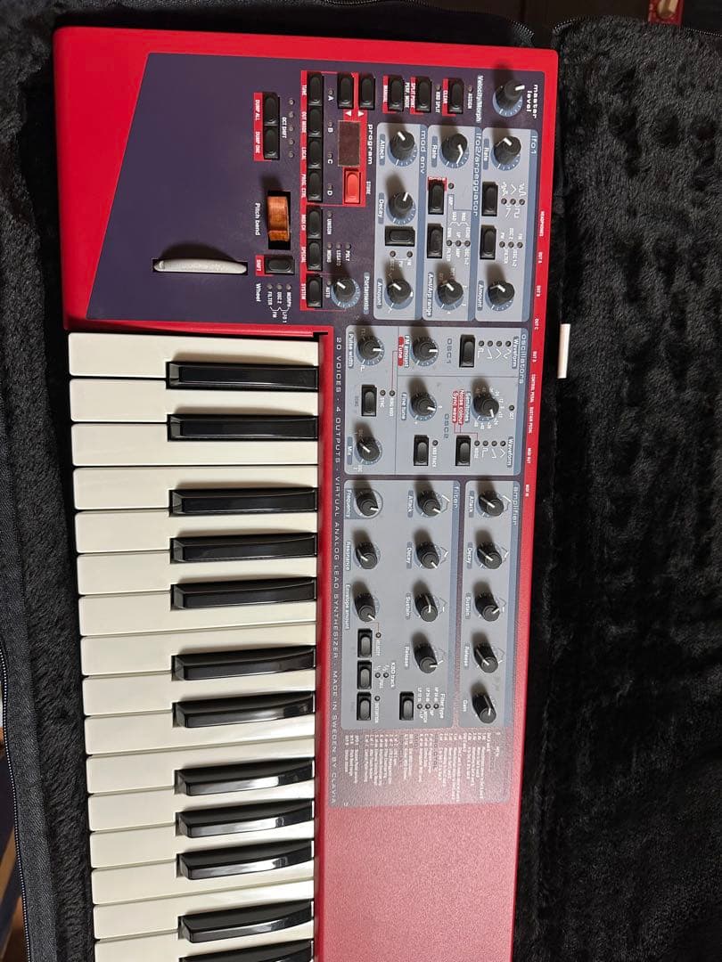 Nord Lead 2X シンセサイザー ケース付き - メルカリ
