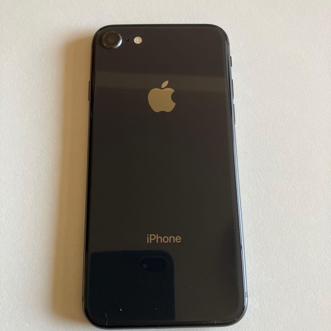 iPhone 7 本体 ひび割れあり ※ジャンク品 部品取り用 スマートフォン本体