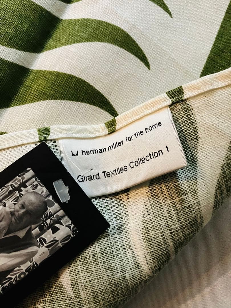 アレキサンダージラード テーブルランナー ハーマンミラー フォーザ