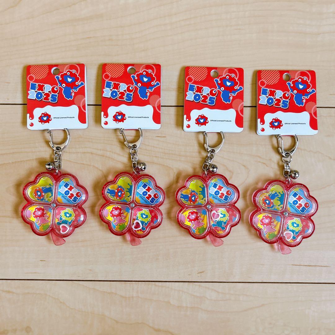 人気❤️ 4個✨ EXPO2025 ミャクミャク クローバーキーホルダー ピンク