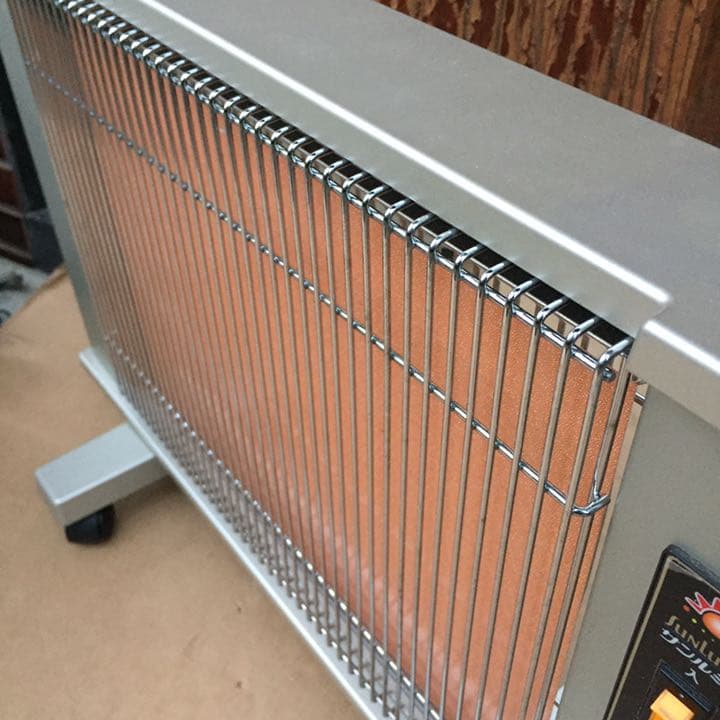 サンルミエ エクセラ 遠赤外線暖房器 N500L ② - メルカリ