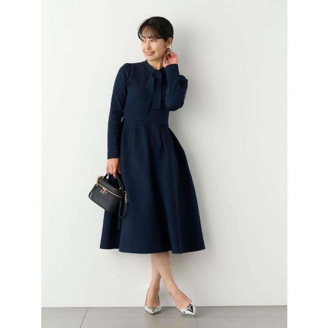 美品◇23AW CELFORDボウタイプリーツワンピース ネイビー 濃紺 36