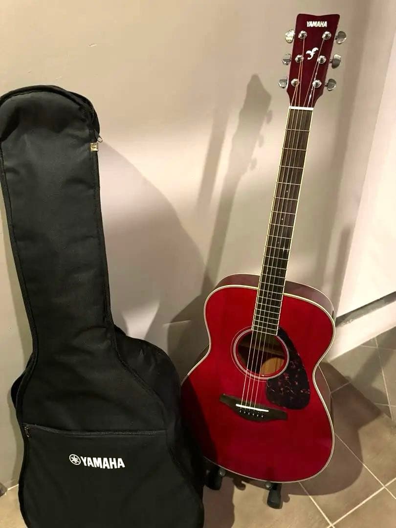 YAMAHA アコギ FS820 ルビーレッド ソフトケース・スタンド付き - メルカリ