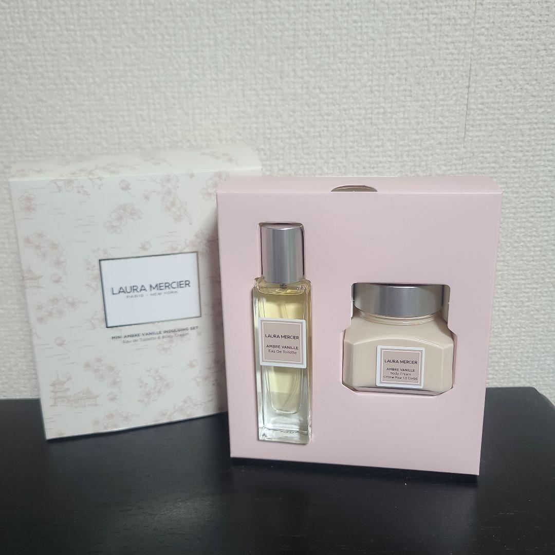 猫ネ☆LAURA MERCIER アンバーバニラ セット LAURA MERCIER アンバーバニラ セット - メルカリ