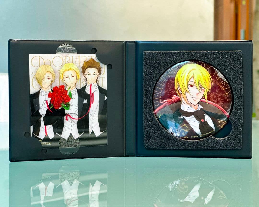憂国のモリアーティ コレクトメモリーブック - メルカリ