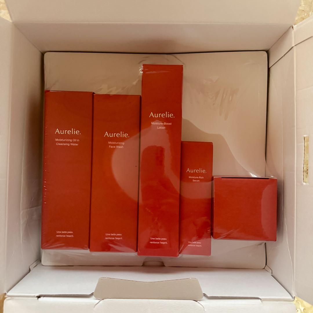 Aurelie.オレリーMEGUMIスキンケアセット 5 点 - メルカリ