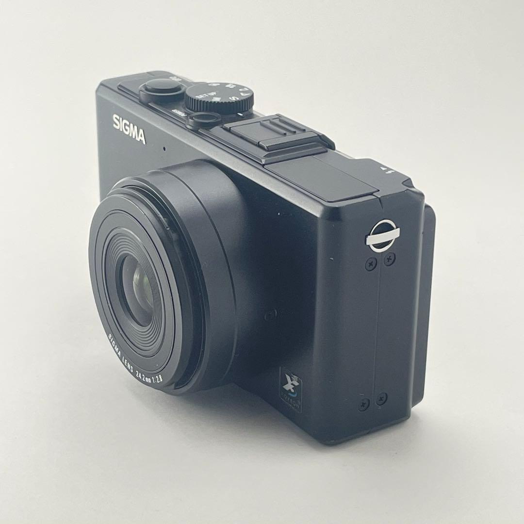 動作・返品保証】SIGMA DP2 Foveon コンパクトデジタルカメラ - メルカリ