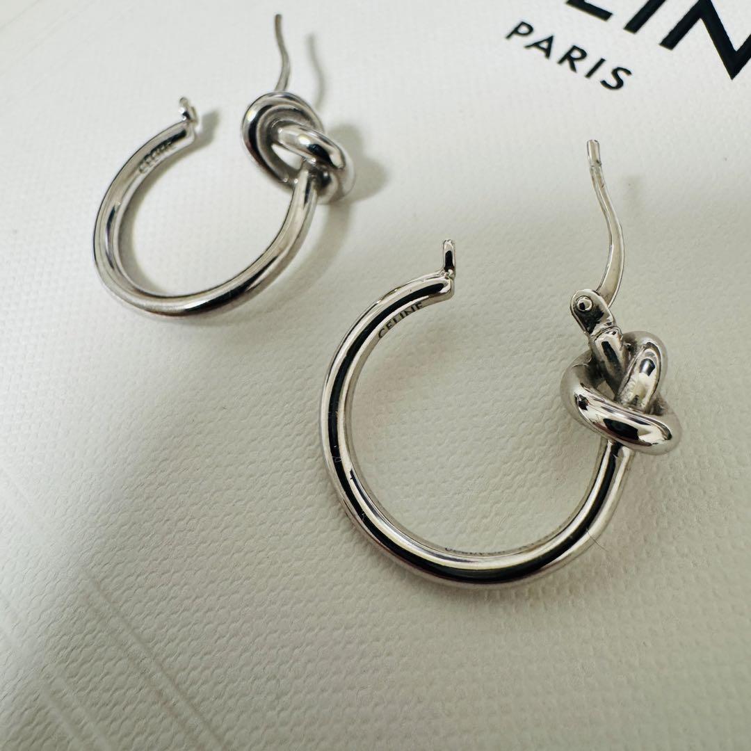 箱付】CELINE セリーヌ ノット フープ ピアス シルバー 両耳の通販はau