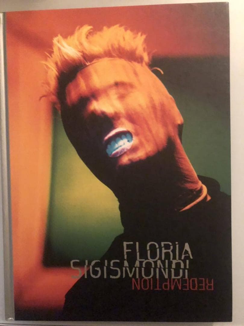 FLORIA SIGISMONDI / REDEMPTION シジスモンディ洋書 - メルカリ