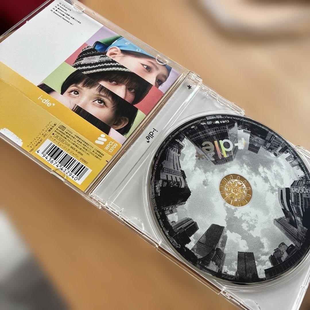 i-dle* CD 埼玉限定ステッカー+ソヨン ウギ シュファ トレカ付き