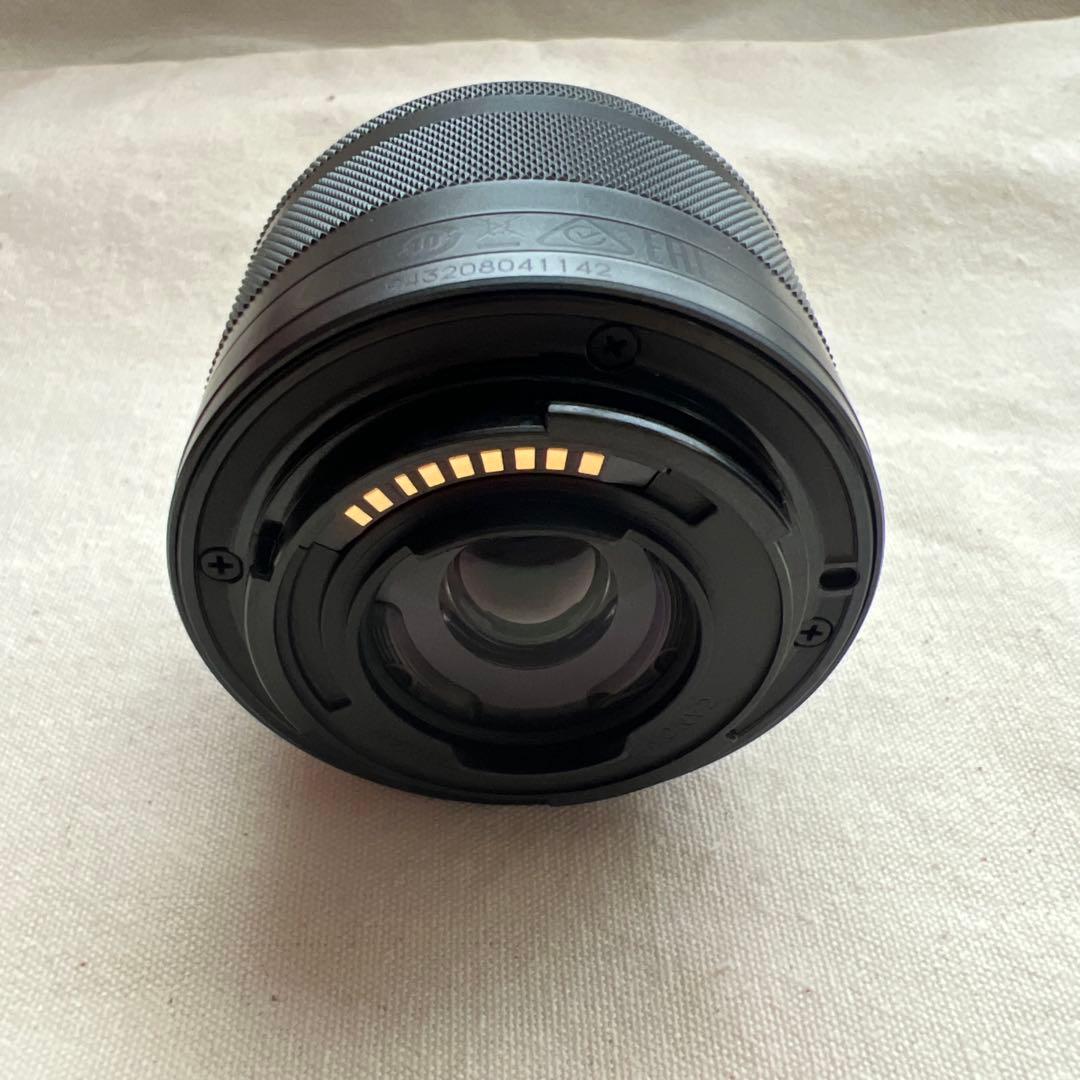 CANON EF-M 15-45mm F3.5-6.3 IS STM 標準レンズ