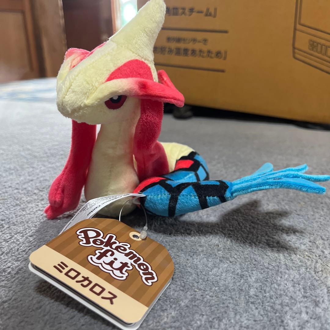ポケモンセンター ミロカロス ぬいぐるみ - メルカリ