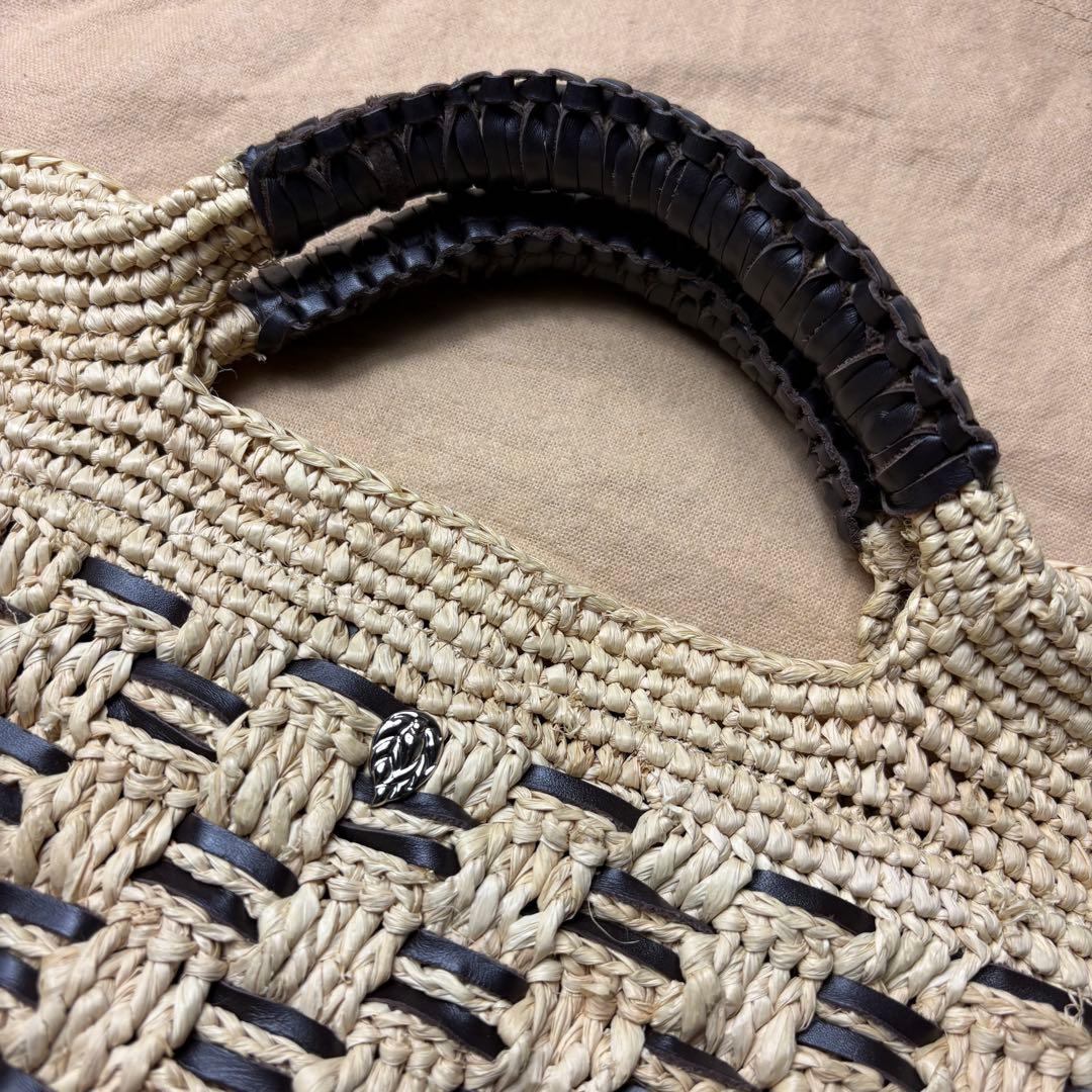 HELEN KAMINSKI ラフィアトートバッグ かごバッグ レザーコンビ - メルカリ