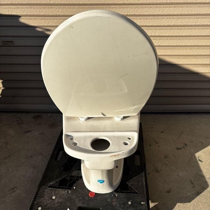 TOTO トイレ便器(壁排水) 洋式便器のみ CS430 直接引き渡し - メルカリ