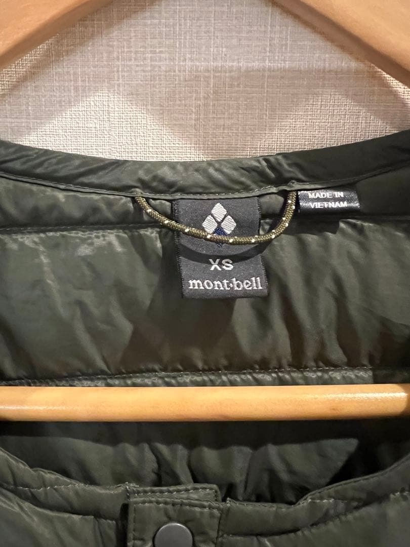 mont-bell ダウンジャケット XS オリーブグリーン - メルカリ