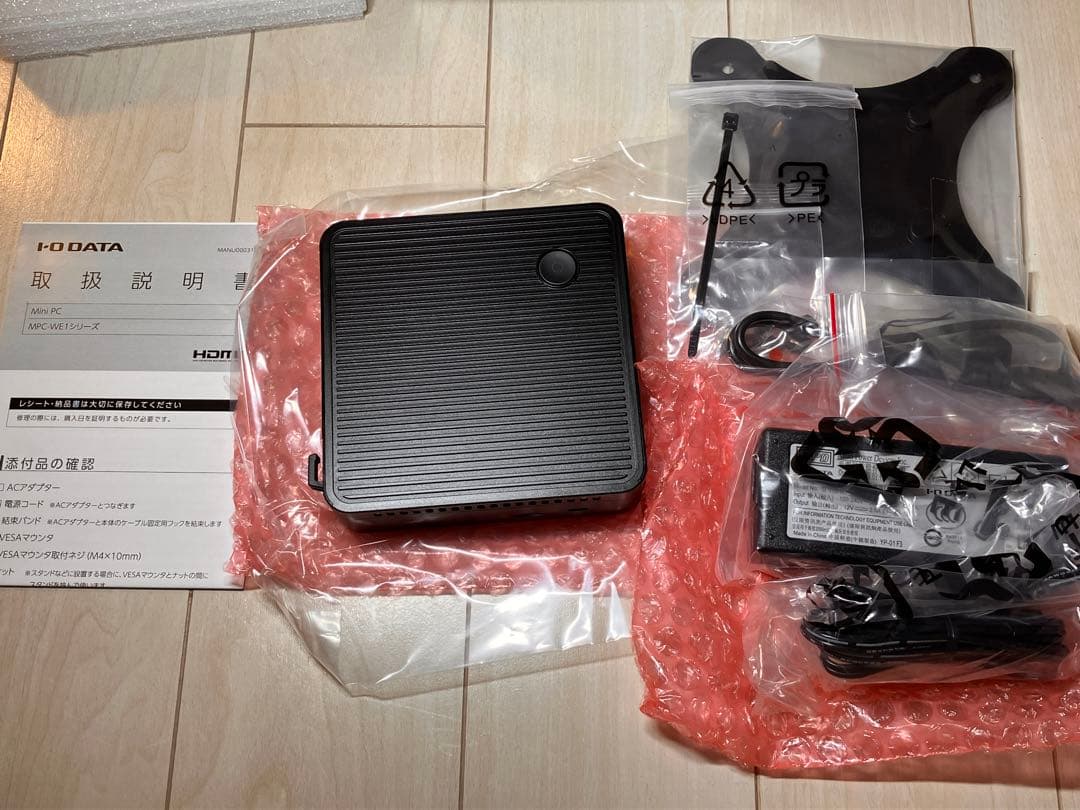 アイオーデータ MPC-32WE1 小型パソコン Windows10 IOT - メルカリ