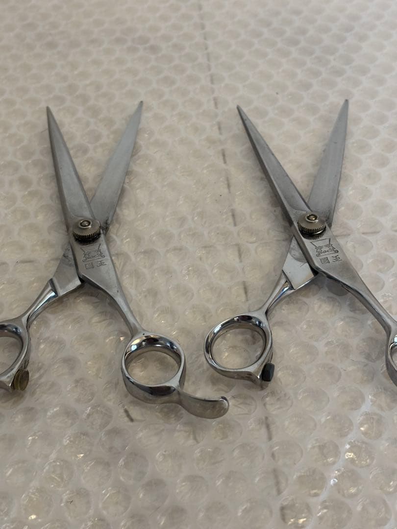 理容 ハサミ 国王 SUPERCOBALT C-1 2本まとめ - メルカリ