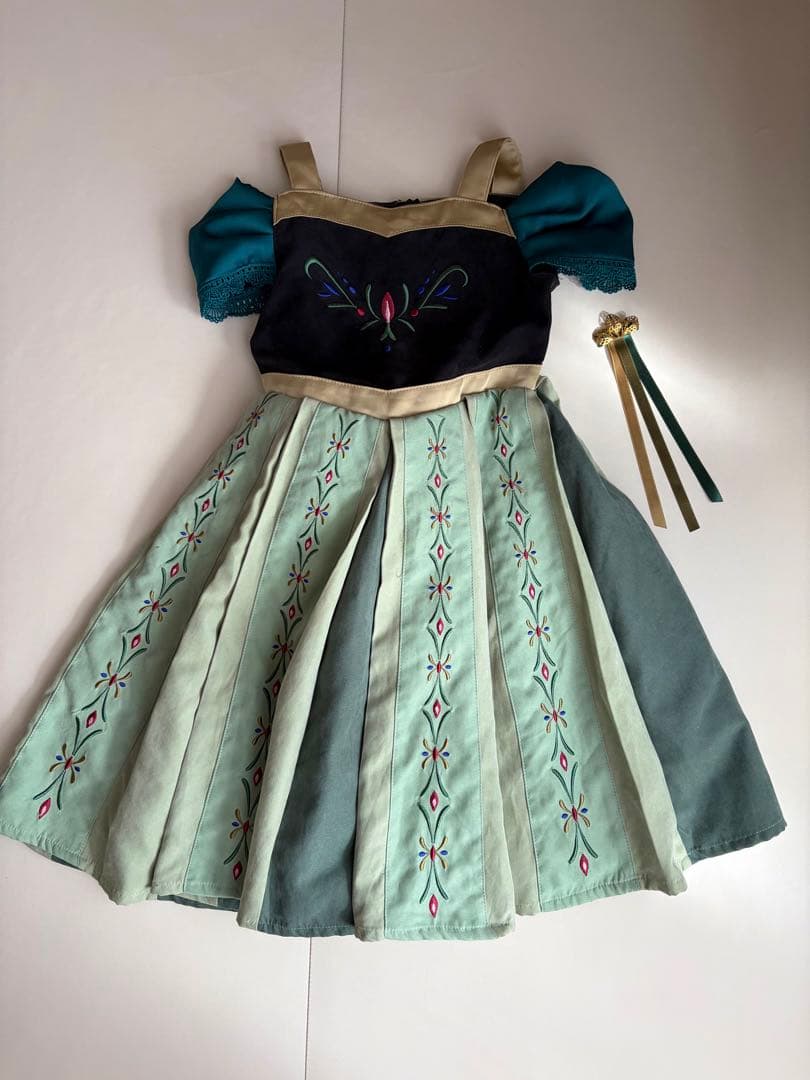 アナ ドレス / バースデイ 95 新品タグ付き】バースデイ コトリ アナ雪 戴冠式 アナ ドレス 95cm