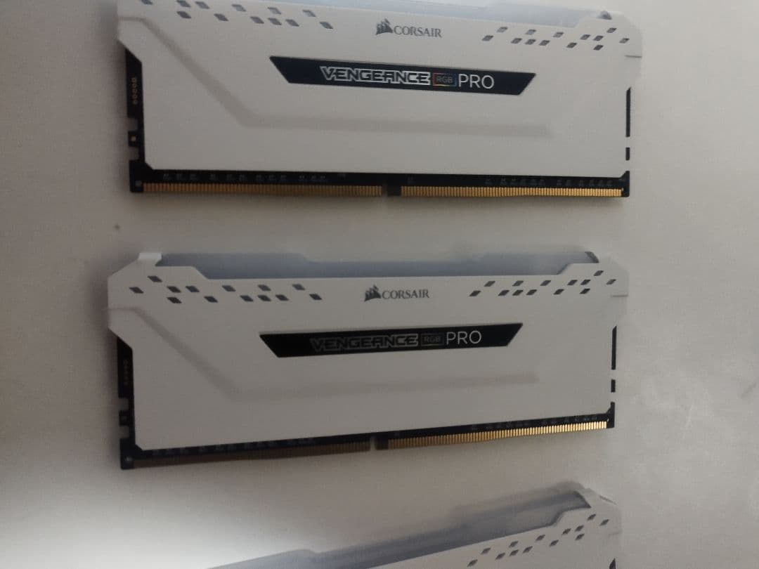 CORSAIR VENGEANCE LPX RGBメモリ2枚セット追加料金で1枚 VENGEANCE LPXシリーズ | CORSAIR メモリ | 株式会社アスク