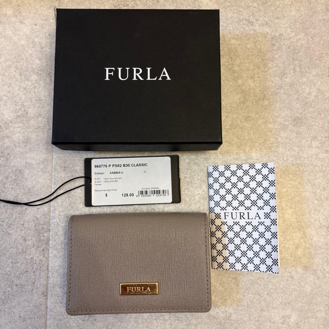 FURLA カード/名刺入れ グレー - メルカリ