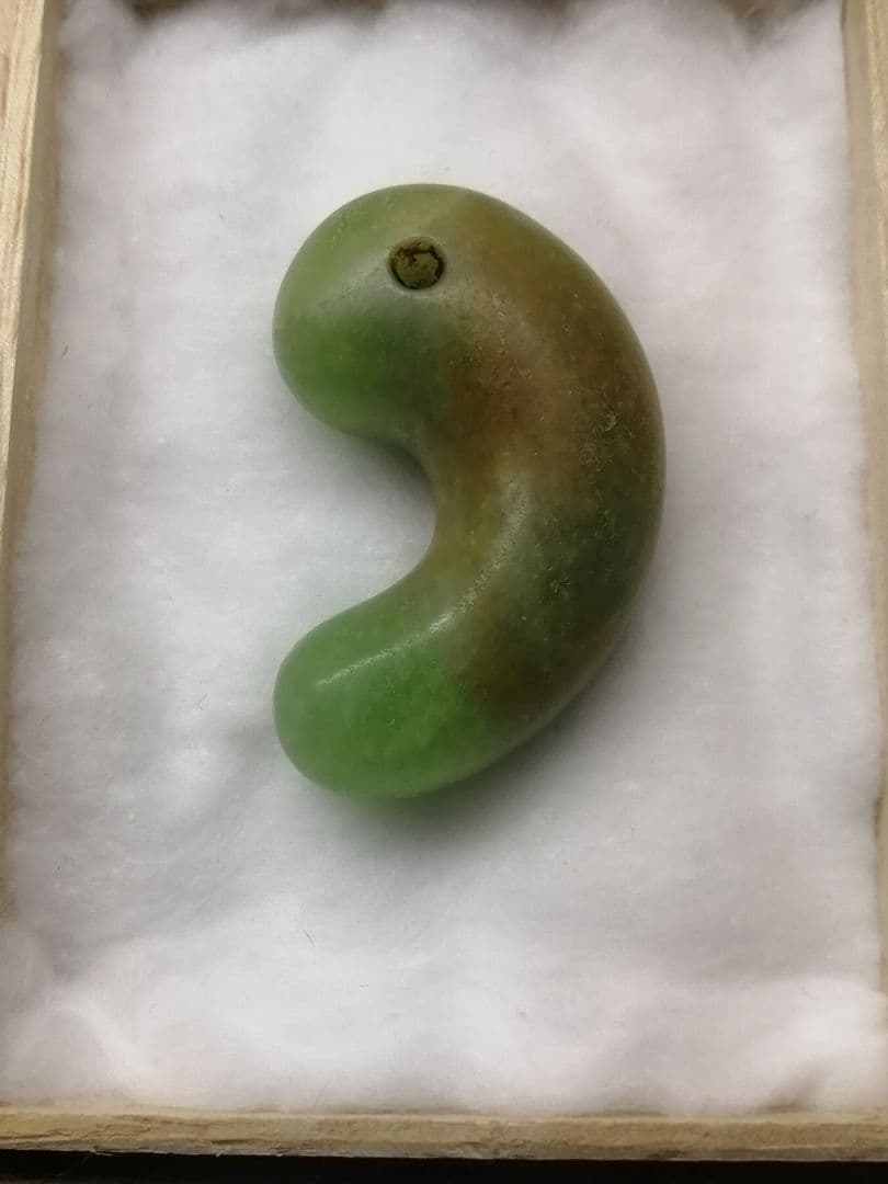 ★古墳期『糸魚川翡翠勾玉』出土品。5.0cm【超琅玕翡翠】最高峰の巨大勾玉です。