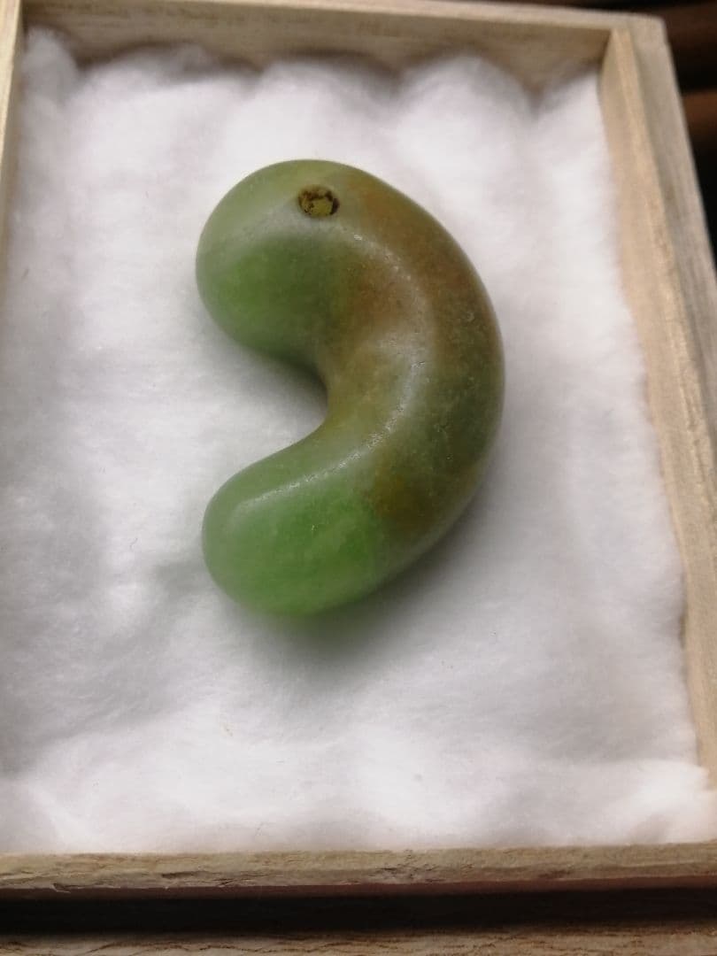 ★古墳期『糸魚川翡翠勾玉』出土品。5.0cm【超琅玕翡翠】最高峰の巨大勾玉です。