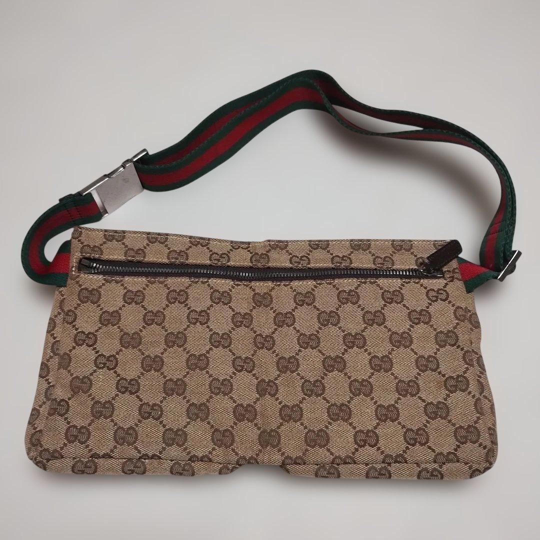 GUCCI ウエストポーチボディバッグGGキャンバス シェリーラインブラウン