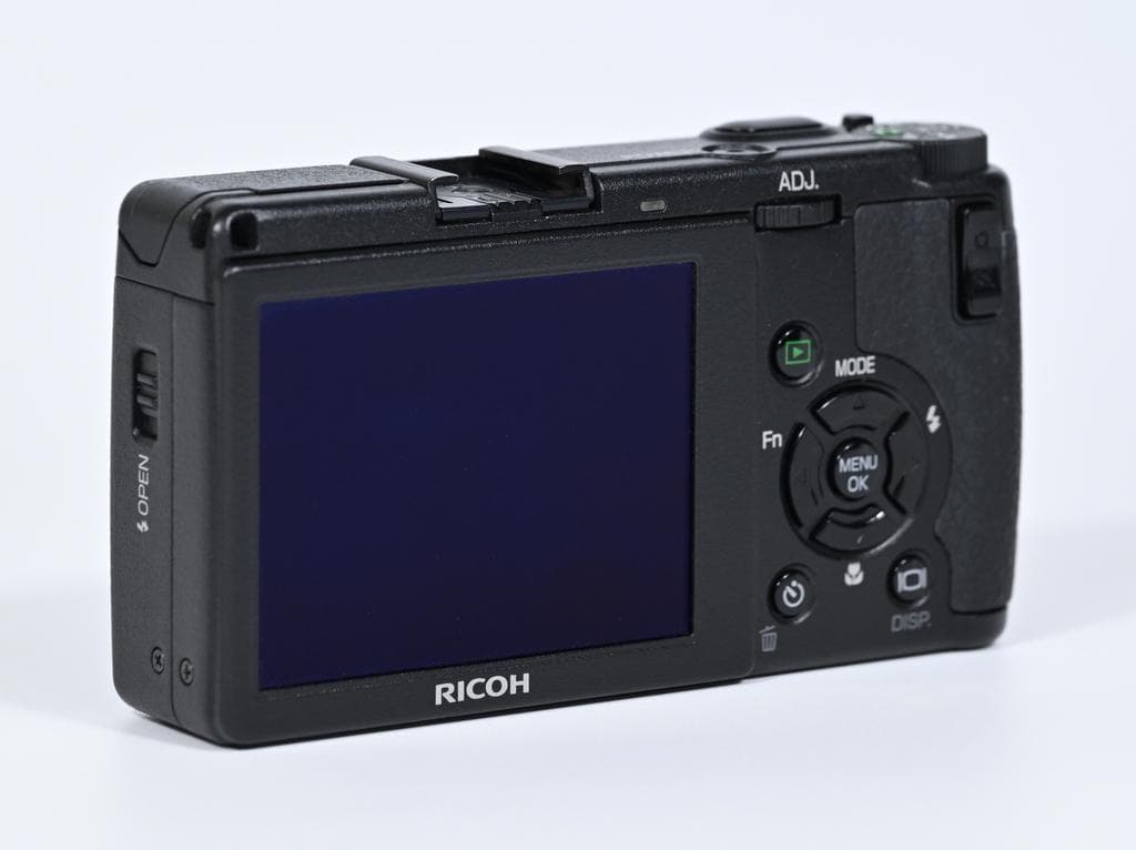 【ほぼ新品】 リコー　RICOH GR DIGITAL II 《ショット数12》