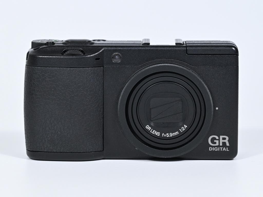 【ほぼ新品】 リコー　RICOH GR DIGITAL II 《ショット数12》