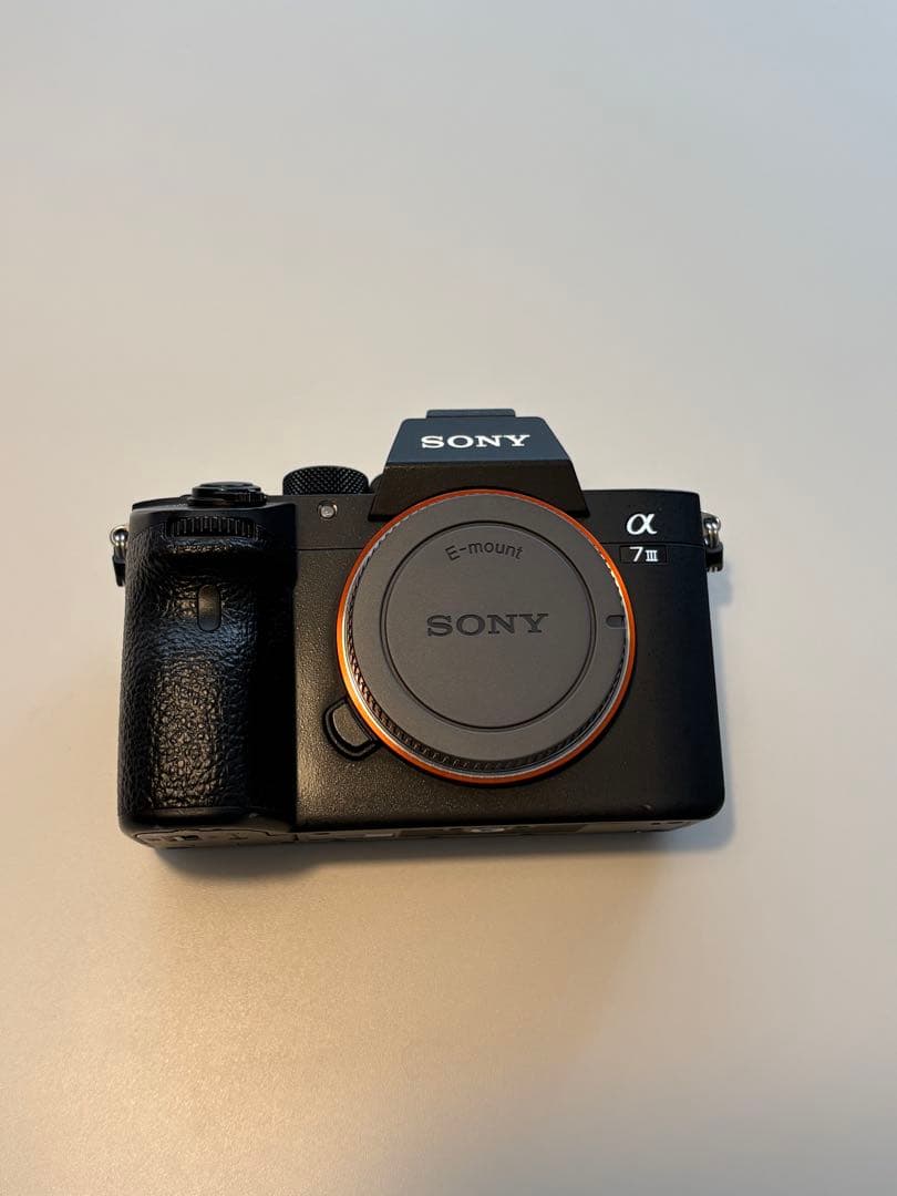 SONY α7III ミラーレスカメラ 本体 Amazon | SONY(ソニー) フルサイズ ミラーレス一眼カメラ α7III ボディ