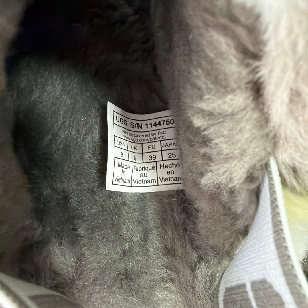 ⭐️未使用⭐️UGG アグ フラッフイヤー スライド サンダル 25cm